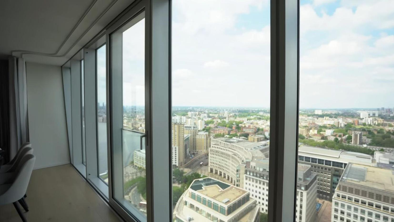 Canary Wharf - Newfoundland Luxury London