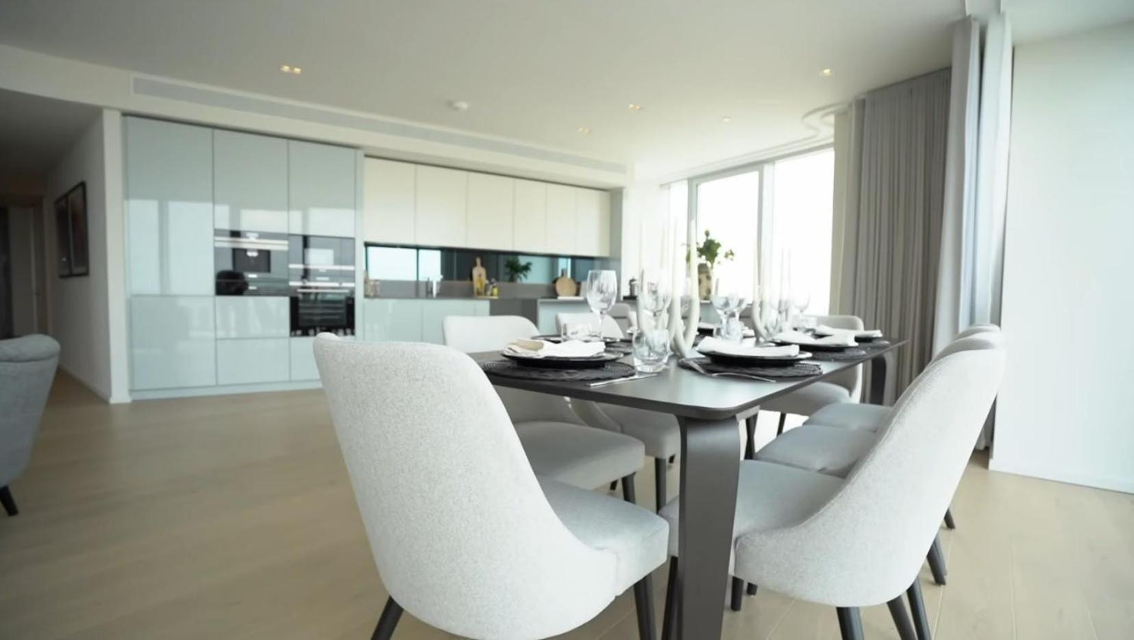 Canary Wharf - Newfoundland Luxury * London